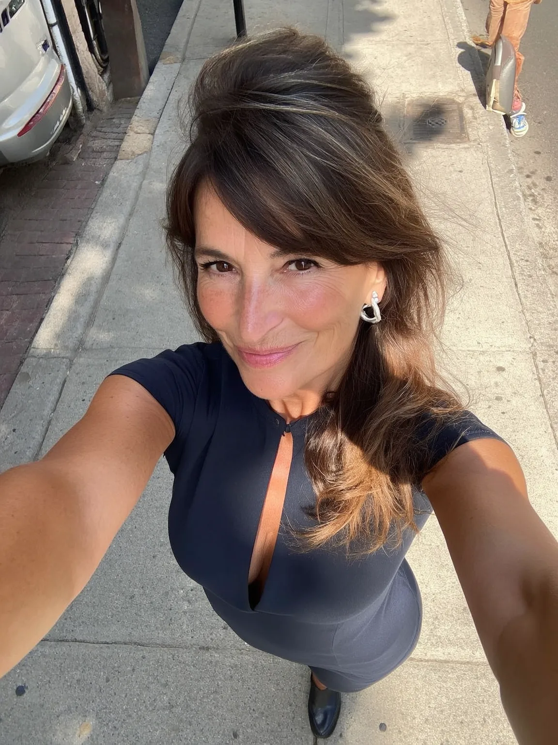 Long Half-Up Bouffant with Side-Swept Chocolate Highlights